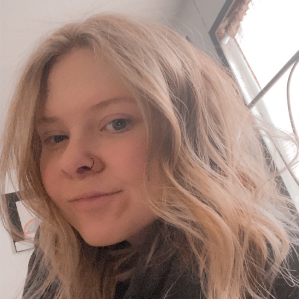 meet your posher, nikki!